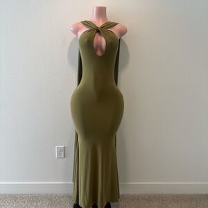 Elegant Olive Backless Dress